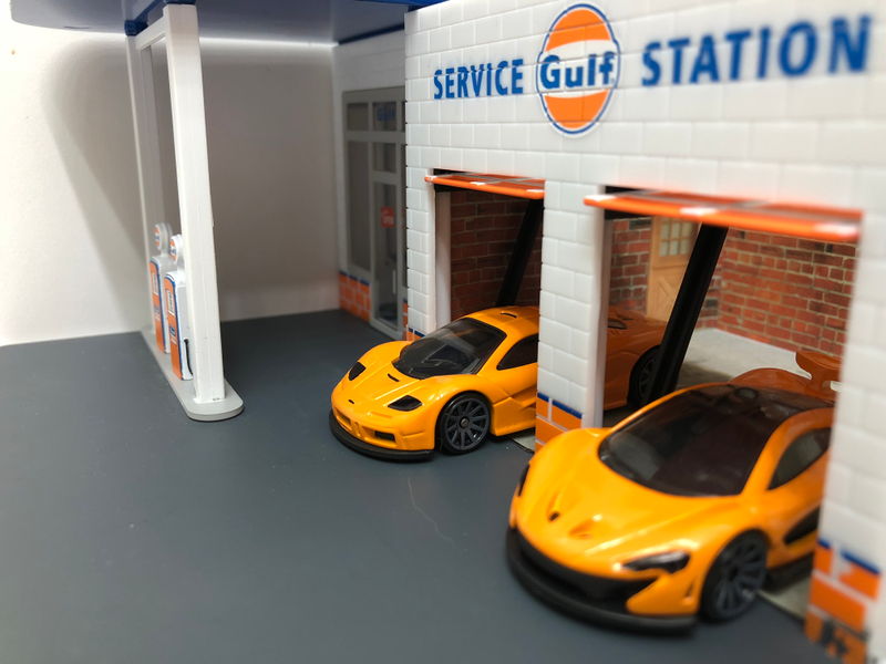 Illustration for article titled McLaren F1/P1 custom